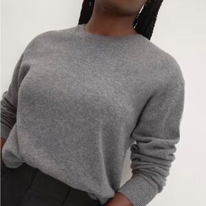 Everlane 100% Cashmere Crew Neck, Grey